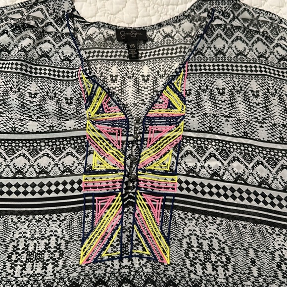 Jessica Simpson Cold-Shoulder Aztec Print Embroidered Top - Picture 9 of 12